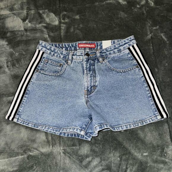 Vintage Unionbay Cut Off Shorts Women 7 Blue Denim Logo Cotton Mid Rise Beach - Picture 1 of 9